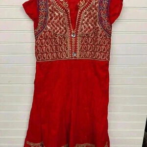 girls medium Indian Ethnic dress